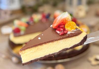 Cheesecake s čerstvým ovocím a belgickou  čokoládou
12ks - 1920g