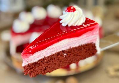 Malinová torta s mascarpone 
12ks - 1200g
